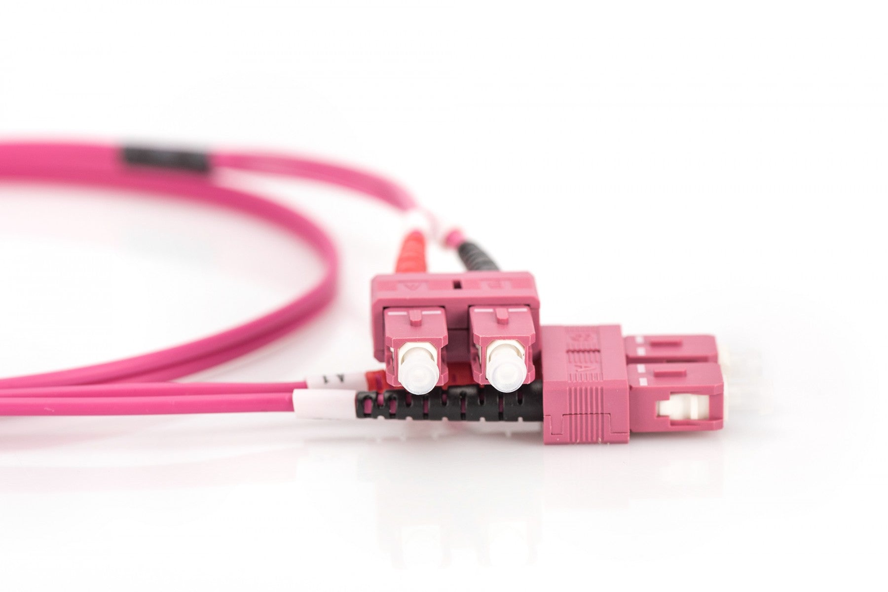Digitus DK-2522-02-4 câble InfiniBand et a fibres optiques 2 m I-VH Violet