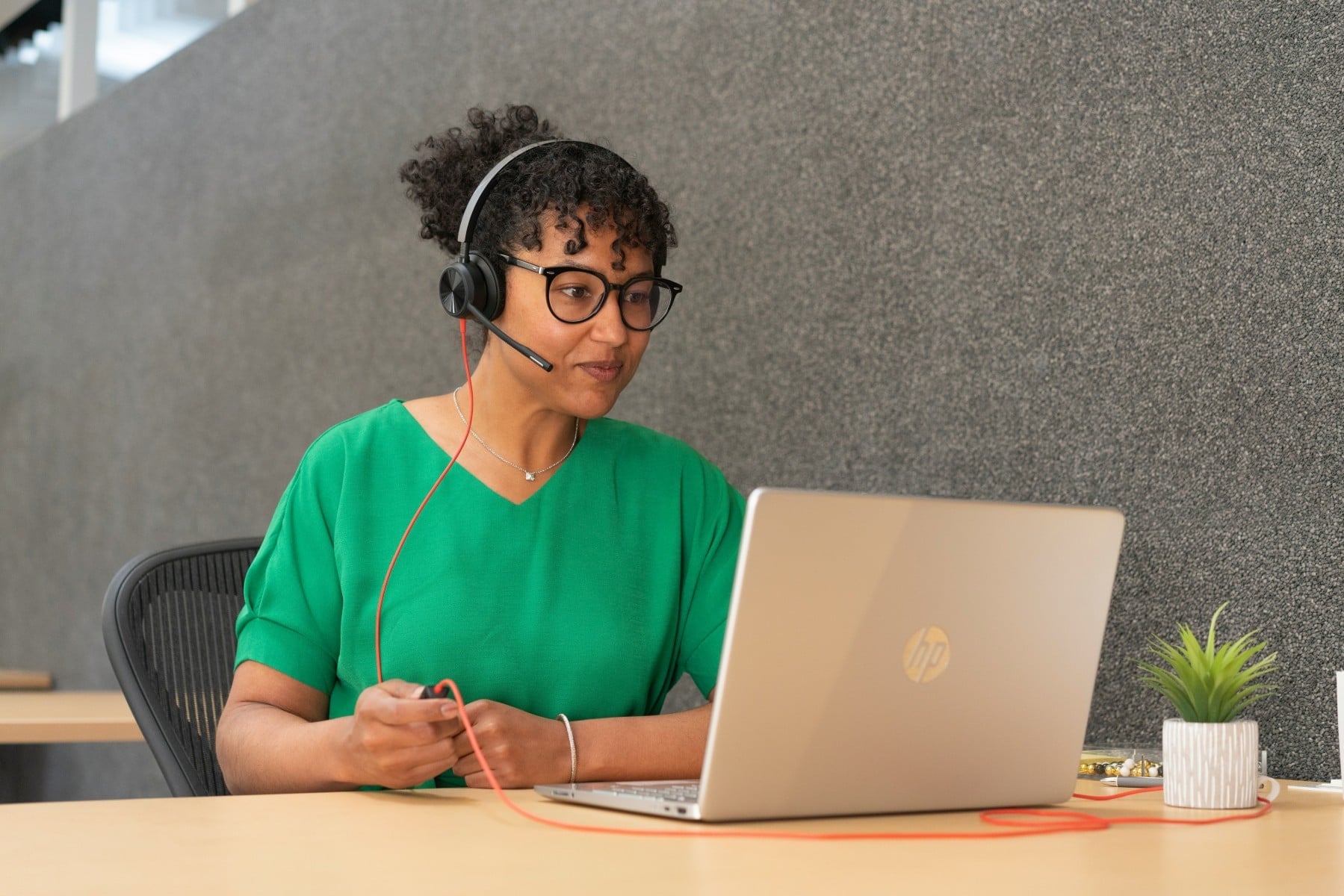 HP Poly Blackwire 8225 Microsoft Teams Certified USB-C Headset Avec fil Arceau Bureau/Centre d'appels USB Type-C Noir