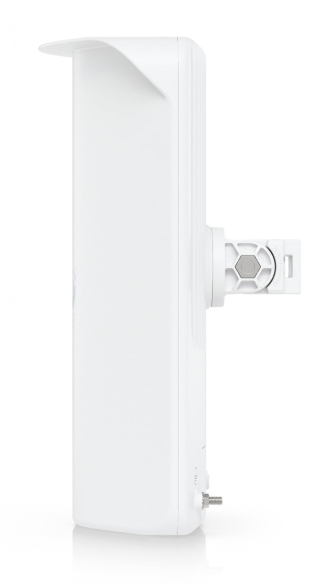 60GHz+5GHz multipoint base station featu