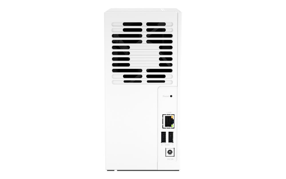 QNAP TS-233 2 bay ARM 2.0GHz Quad core 2xSATA 6Gb/s 2Go RAM on-board 1xGbE 1xUSB3.2 Gen1 and 2xUSB2.0
