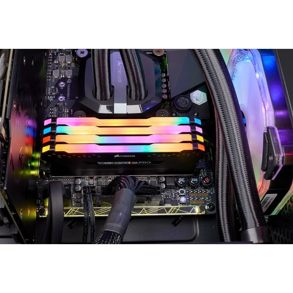 Module de mémoire Corsair Vengeance RGB CMW32GX4M4C3200C16 32 Go 4 x 8 Go DDR4