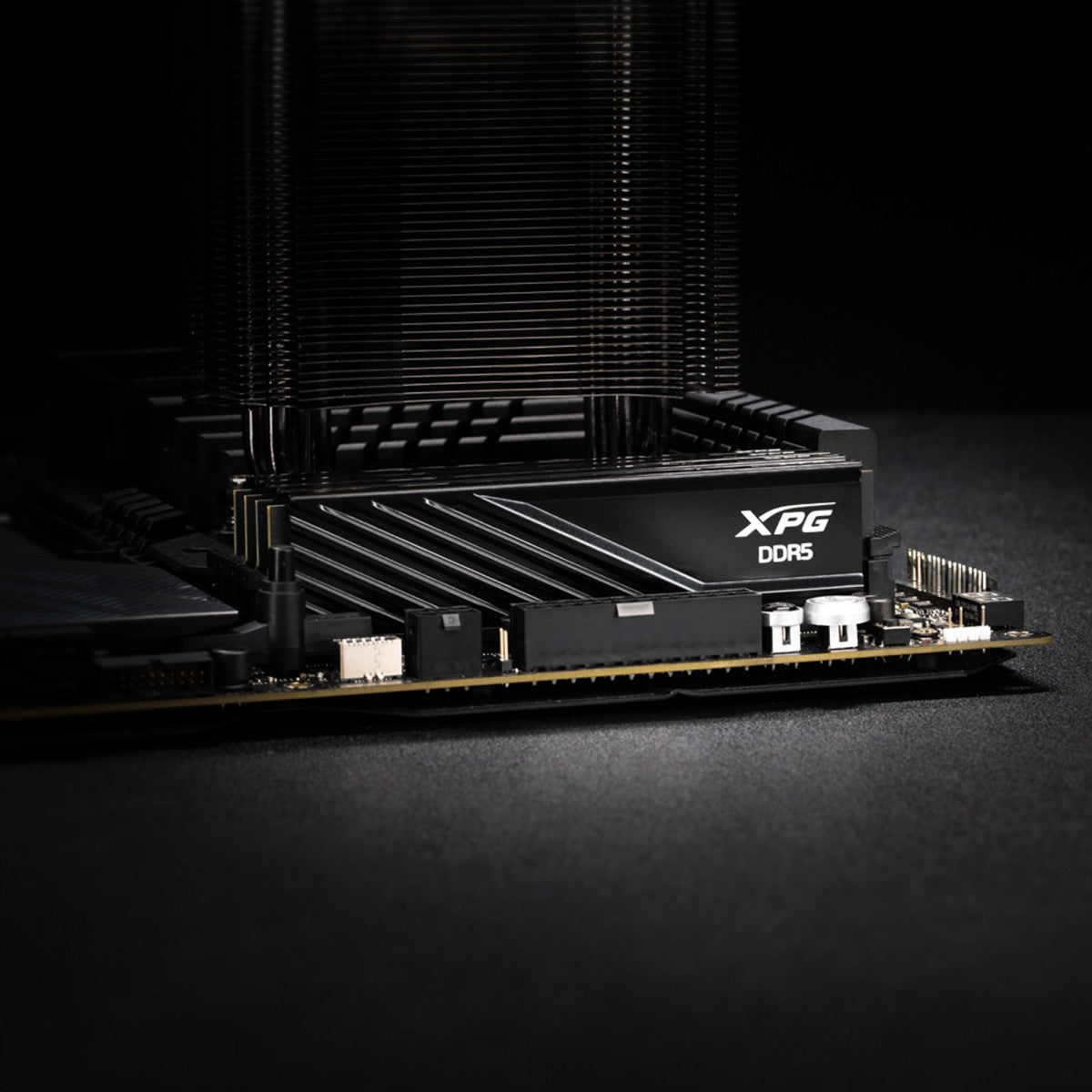 XPG LANCER BLADE module de mémoire 32 Go 2 x 16 Go DDR5 288-pin DIMM ECC