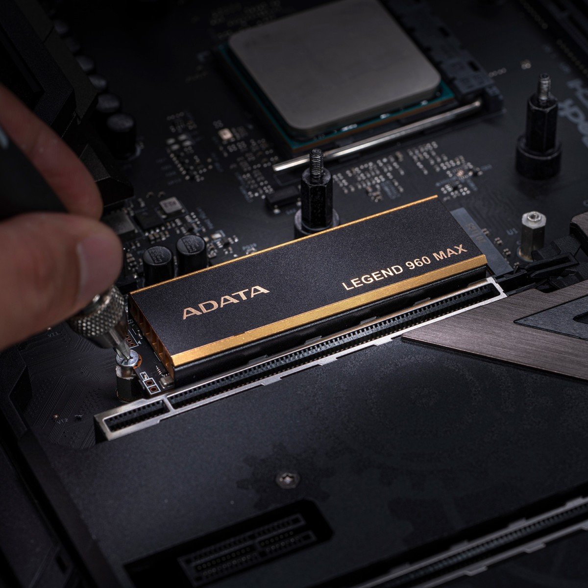 ADATA LEGEND 960 MAX 2 To M.2 PCI Express 4.0 NVMe 3D NAND