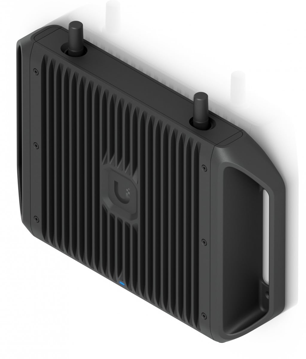 Ubiquiti UCG-Industrial entrée et régulateur 1000, 2500, 10000 Mbit/s