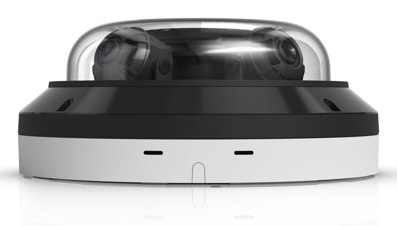 All-weather PoE++32MP multi-sensor cam