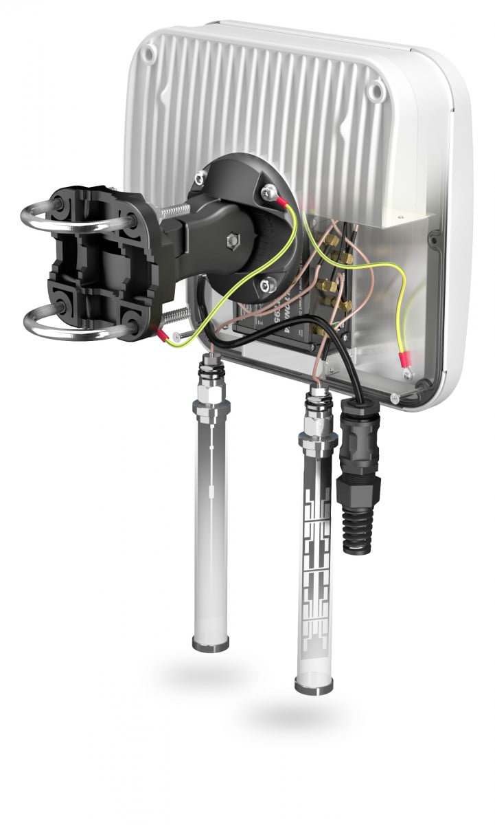 QuWireless A955M QuMax Antenne Directionnelle 6 dBi Gain Polarisation Verticale