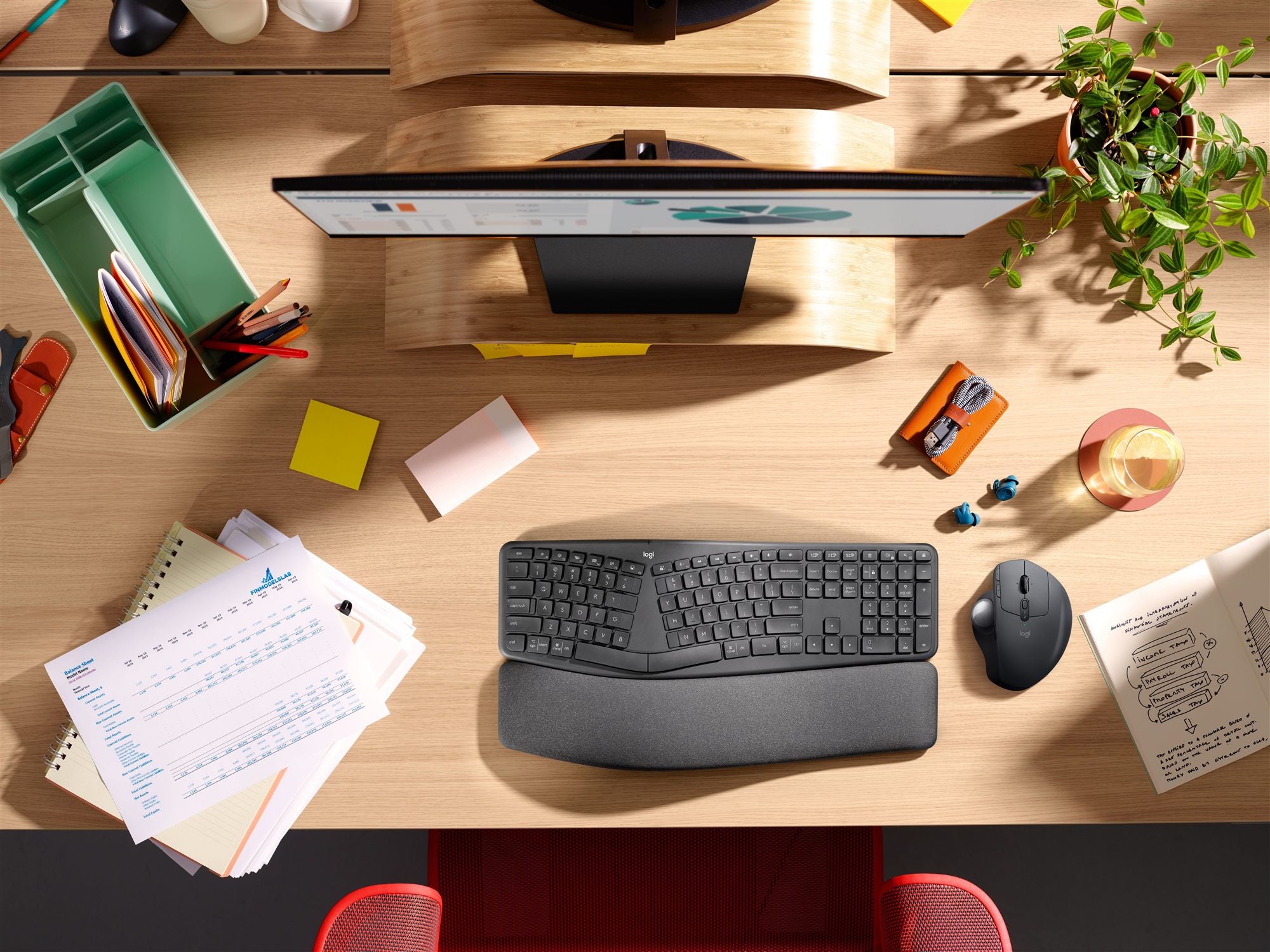 Logitech ERGO K860 Split for Business clavier Bureau Bluetooth QWERTY US International Graphite