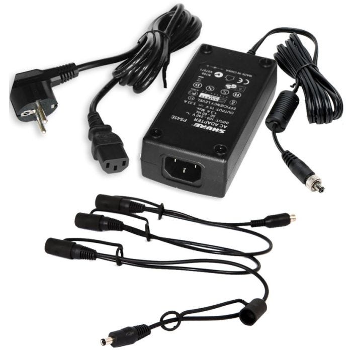 Shure PS124-E Alimentation 220VAC - 15VDC permettant l'alimentation en série de 4 récepteurs PGX4 ou SLX4.